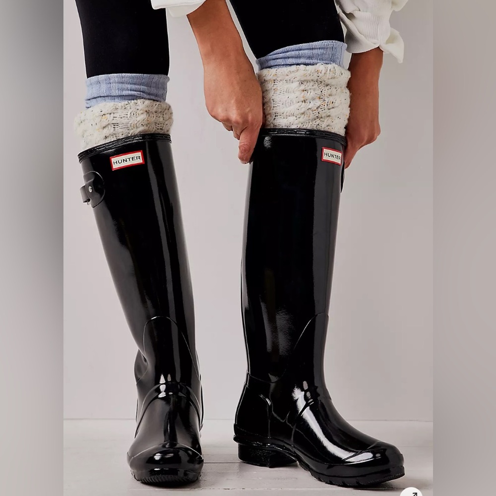 Hunter Black Tall High Gloss Rain Boots Size 9